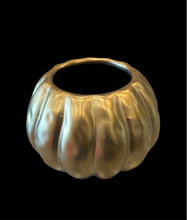 Load image into Gallery viewer, Medium Pumpkin Planter Gold