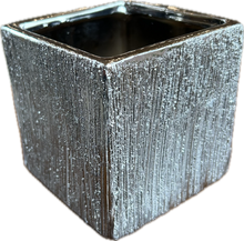 Load image into Gallery viewer, Medium Square Silver or Gold Planter