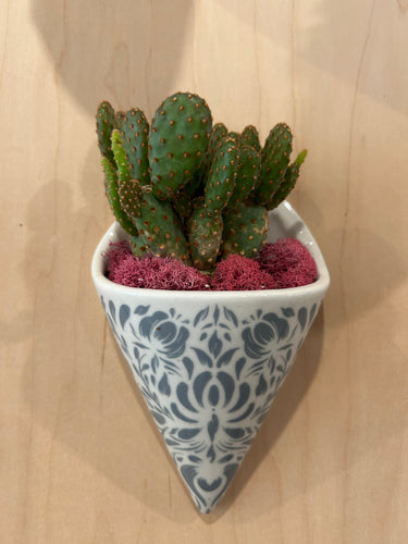 Flora Cone Wall Planter