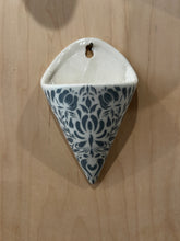 Load image into Gallery viewer, Flora Cone Wall Planter