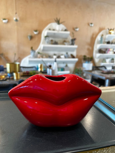 BRATS Lips Planter